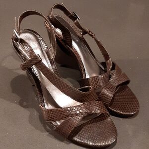 Kristin Davis Brown Olivia Leather Heels